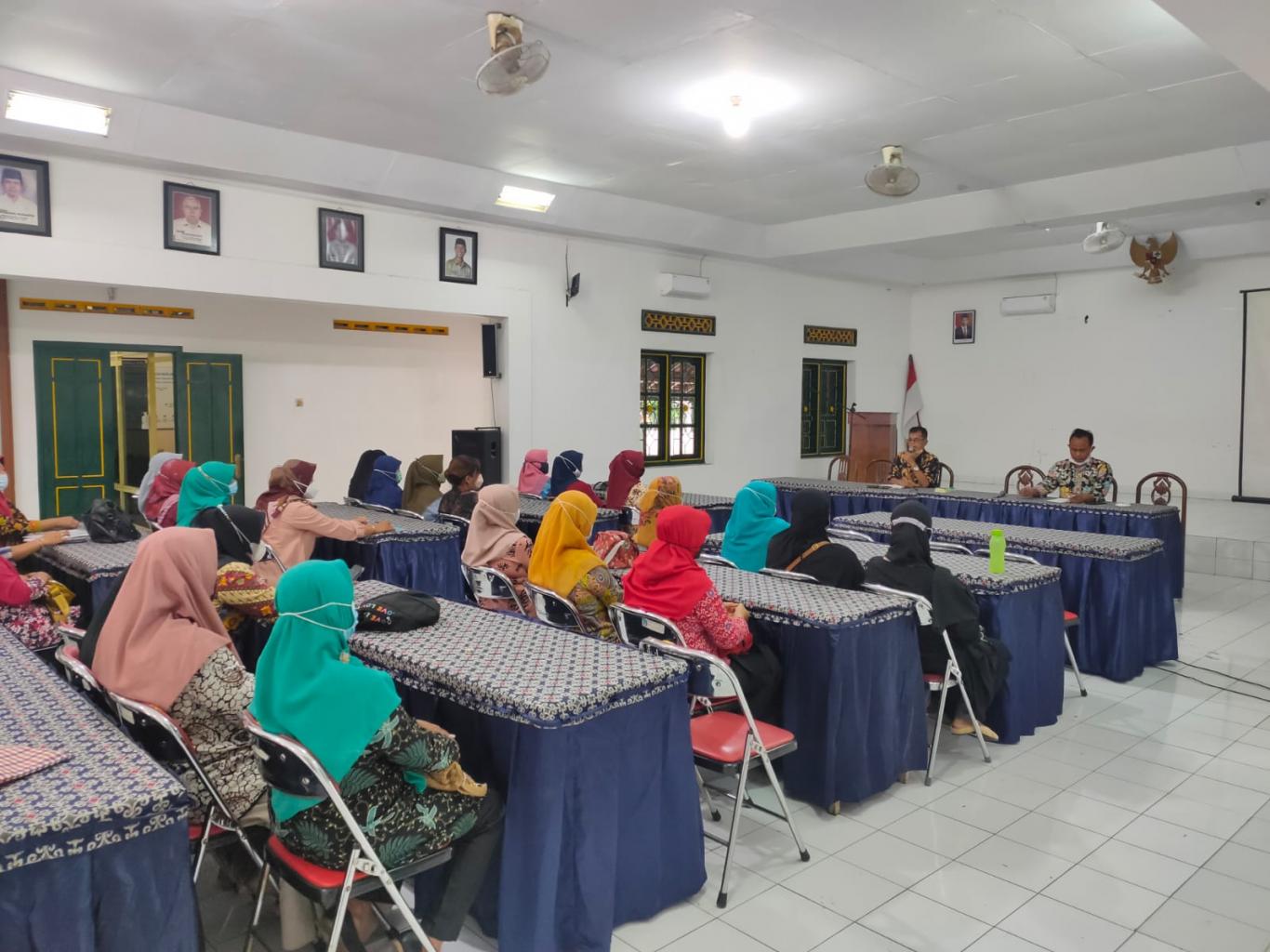 PEMBINAAN PKK KALURAHAN TIRTOADI