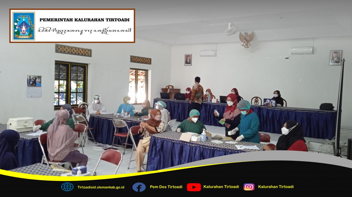 PELAKSANAAN VAKSINASI BOOSTER MASAL