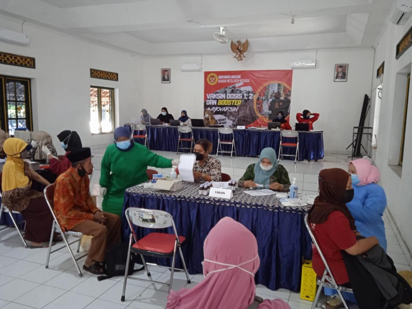 PERCEPATAN VAKSINASI BOOSTER DI KALURAHAN TIRTOADI