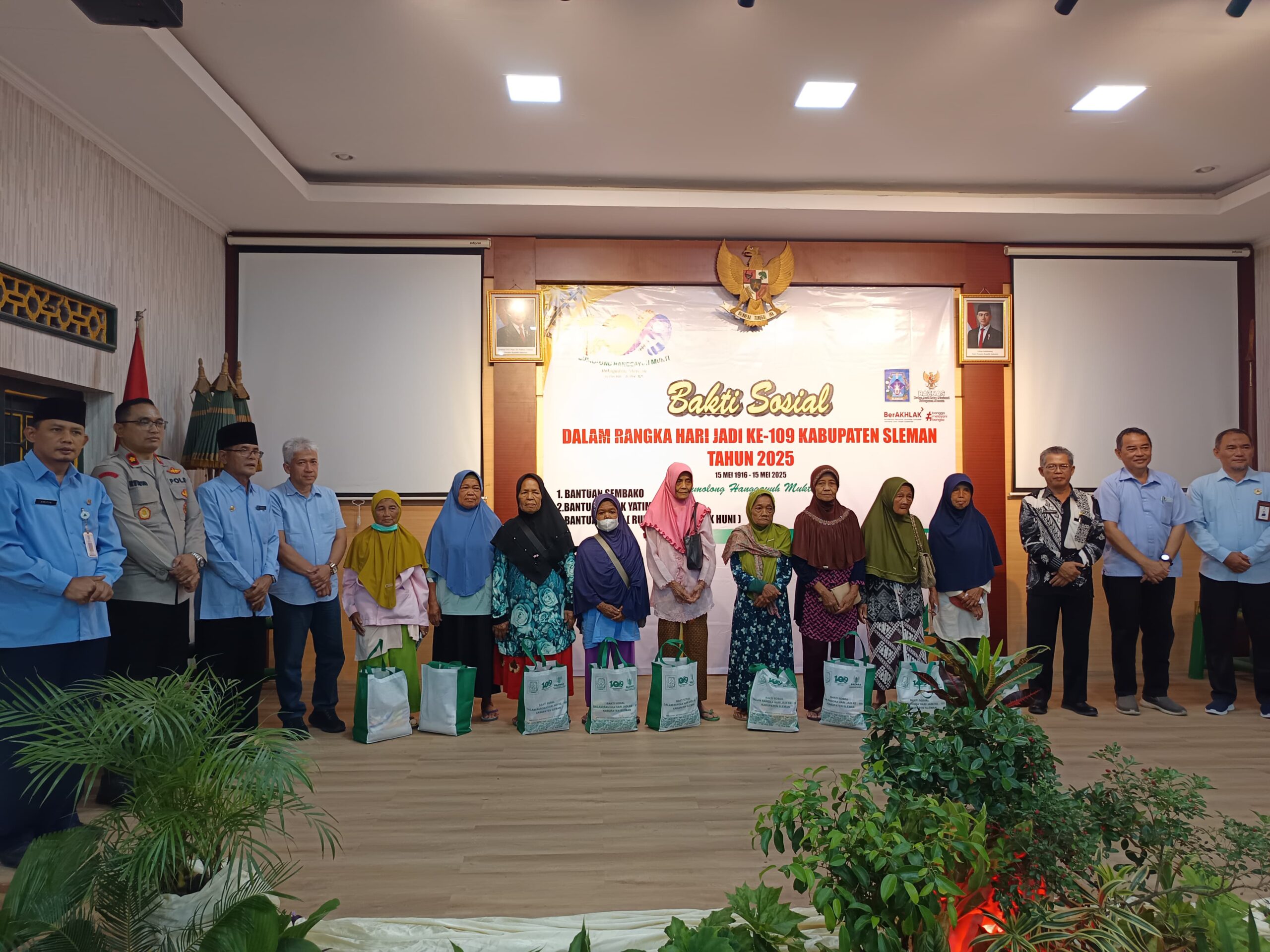 BAKTI SOSIAL PERINGATAN HARI JADI KABUPATEN SLEMAN KE – 109 DI KALURAHAN TIRTOADI